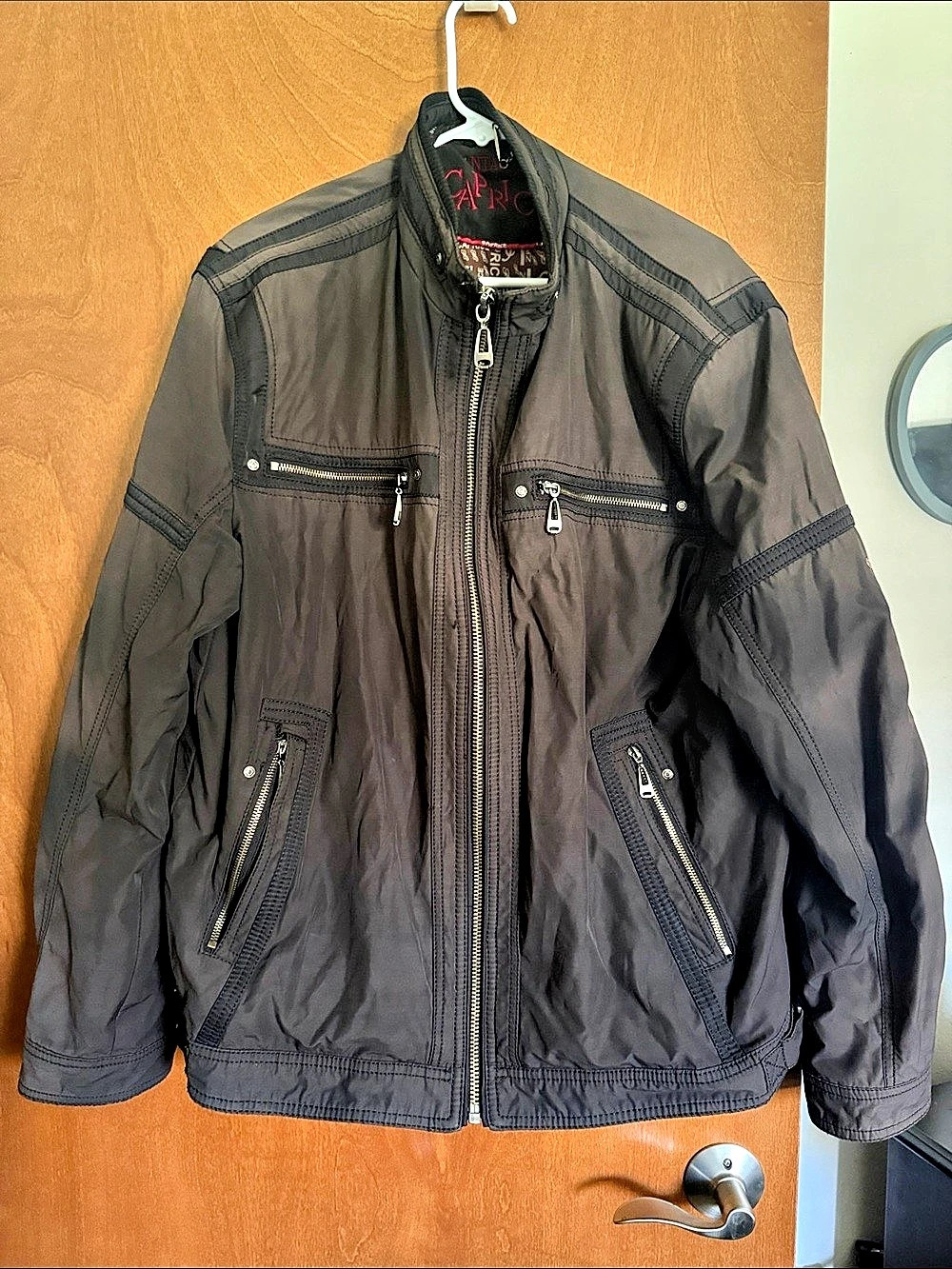 Vintage European Style Caprice Fantastic Caprice Brown Zip Jacket Size Small. 56